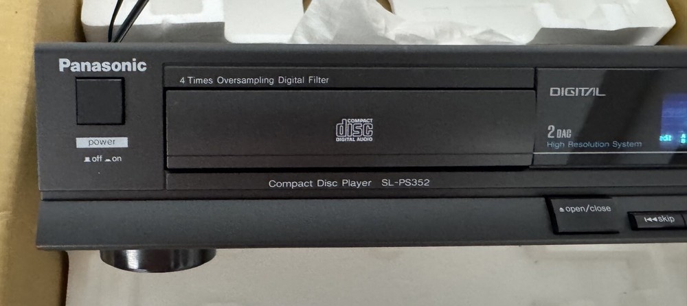 Panasonic SL-PS352 Compact Disc CD Player – Digital Filter – Barely Used WORKS!