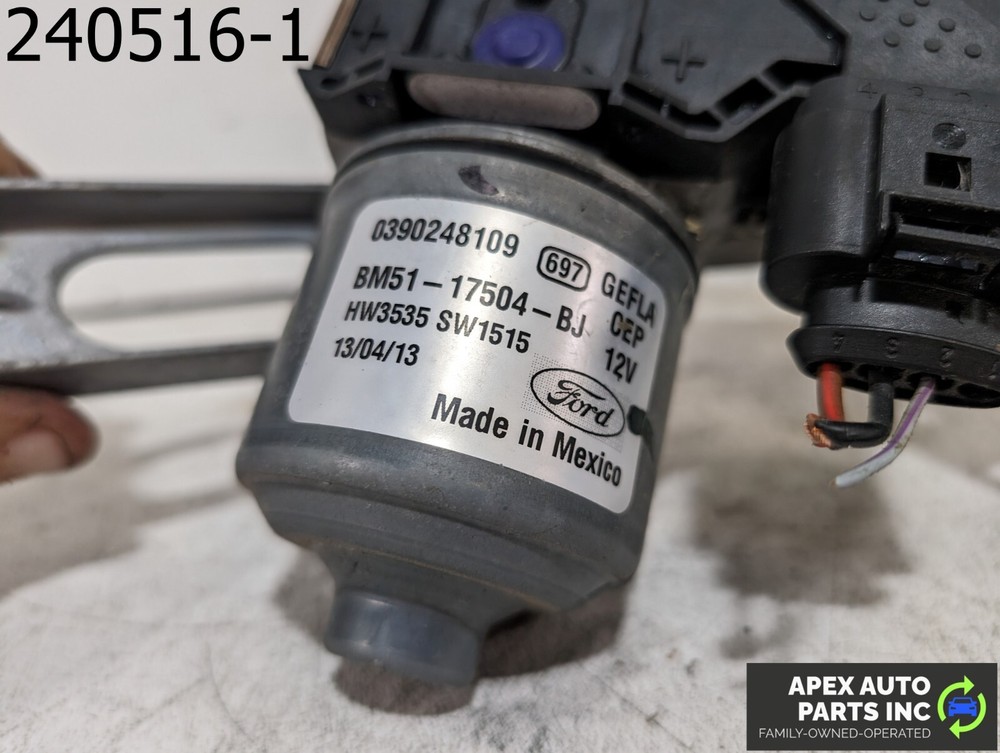 OEM 2013 Ford Focus 2L Passenger Right Front Windshield Wiper Motor