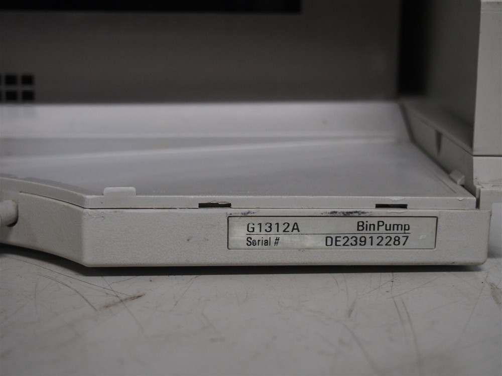 HP 1100 Series G1312A BinPump HPLC System Binary Pump Missing Parts