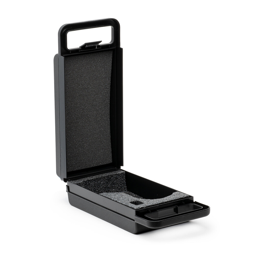Milwaukee MA871 Digital Brix Refractometer with Hard Carrying Case for Refractom