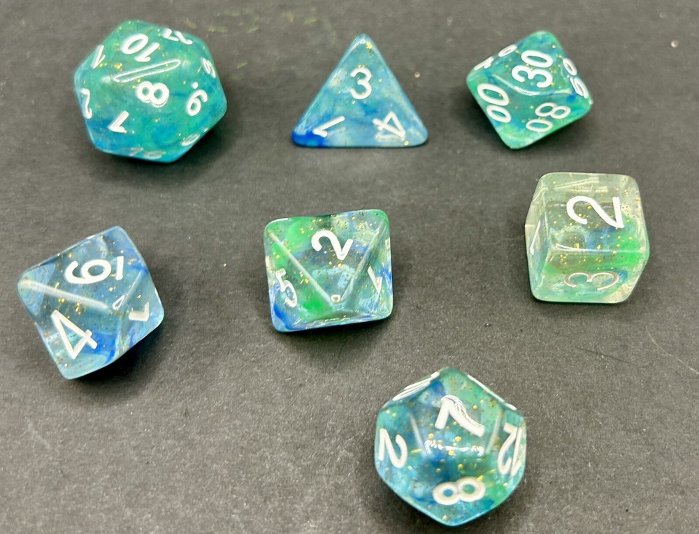 Dungeons & Dragons Acererak's Treasure: Aqua Sparkle polyhedral dice Set