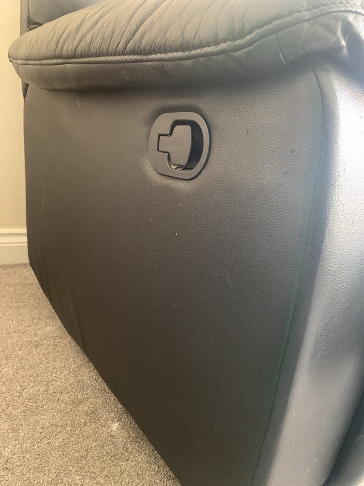 Black Leather Recliner Sofa