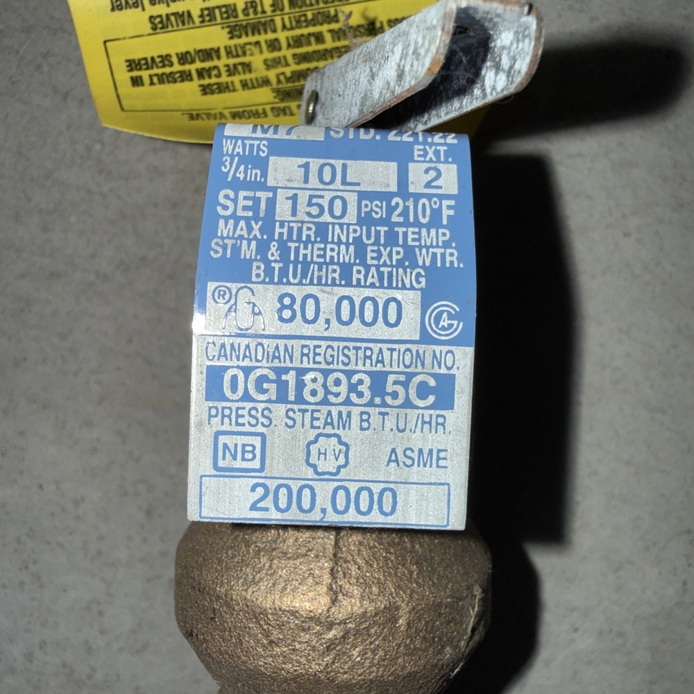 WATTS REGULATOR 10L-2-3/4. T&P RELIEF VALVE 3/4" 150 PSI 2" STEM 00640. Made USA