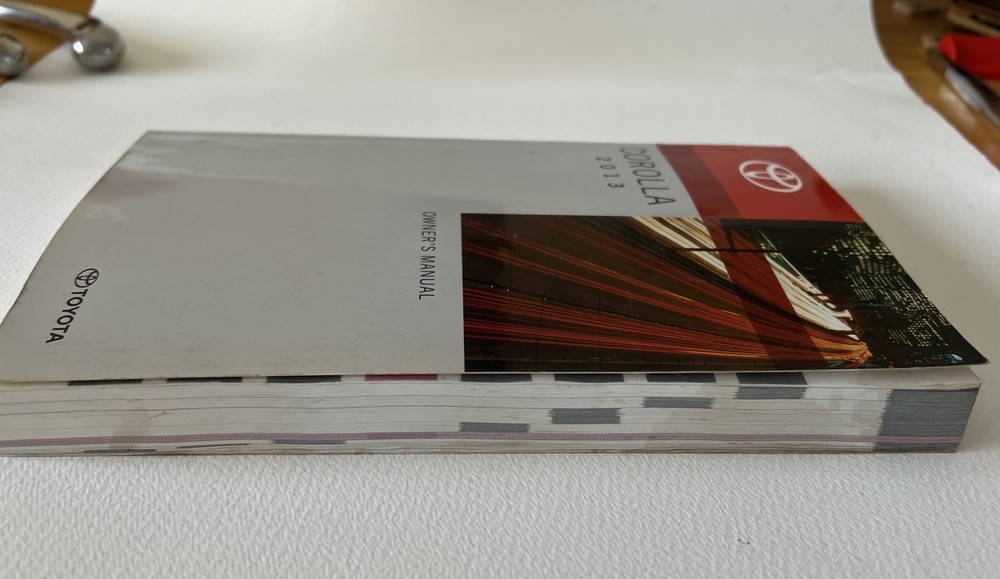 Toyota Corolla Owner's Manual 2013