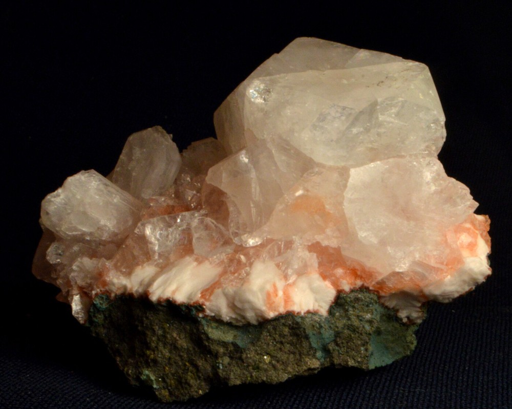 #6925 Apophyllite & Stilbite - India