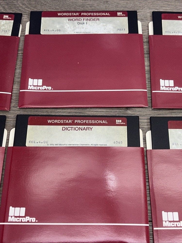 Wordstar Professional Release Complete 4 Disk Set DOS Software Vintage Floppy