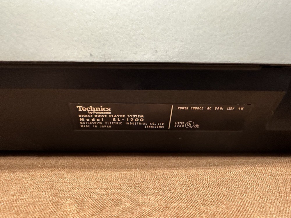 technics turntable 1200
