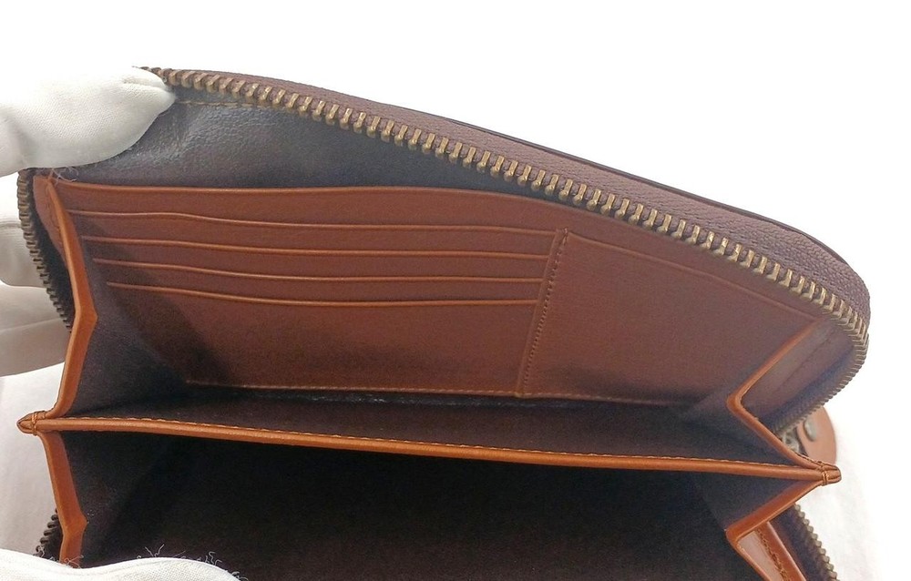 Piccimo Round Zipper Long Wallet