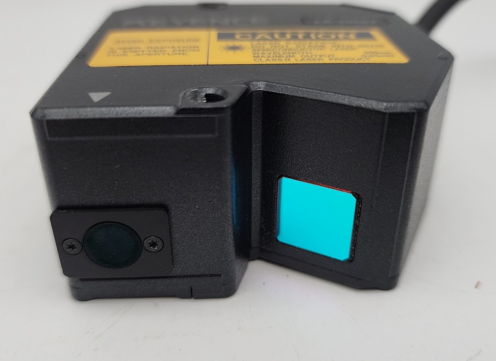 Keyence LK-H057 WIDE TYPE LASER CLASS 2 DIFFUSE REFLECTIVE LKH057 *NDA AVAILABLE