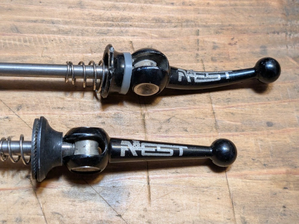 AEST Titanium Quick Release Skewer Set Black