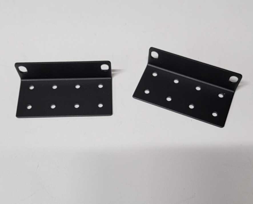 RACK MOUNT EAR BRACKETS 2U/NEW
