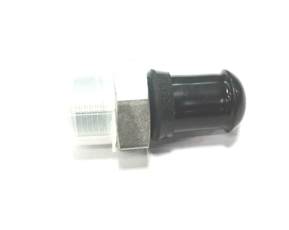 John Deere OEM Adapter Fitting 62H1043 NOS