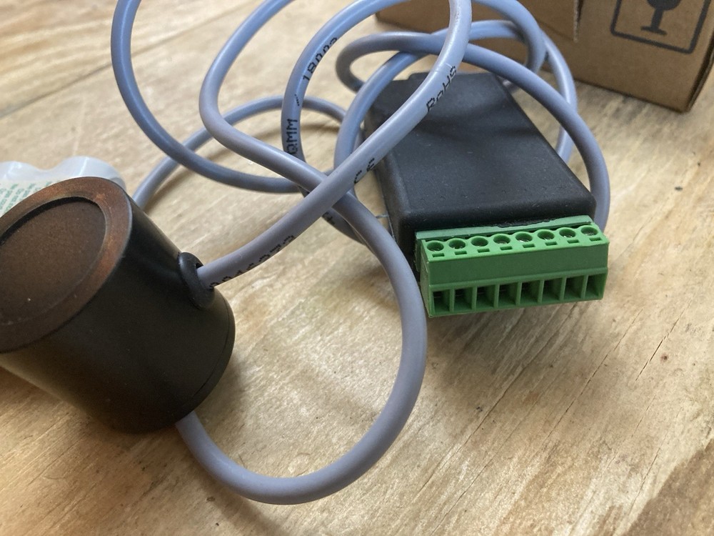 Kamstrup flowIQ encoder Type : 6699 022 ,11/13 battery ,Water Meter Electronics