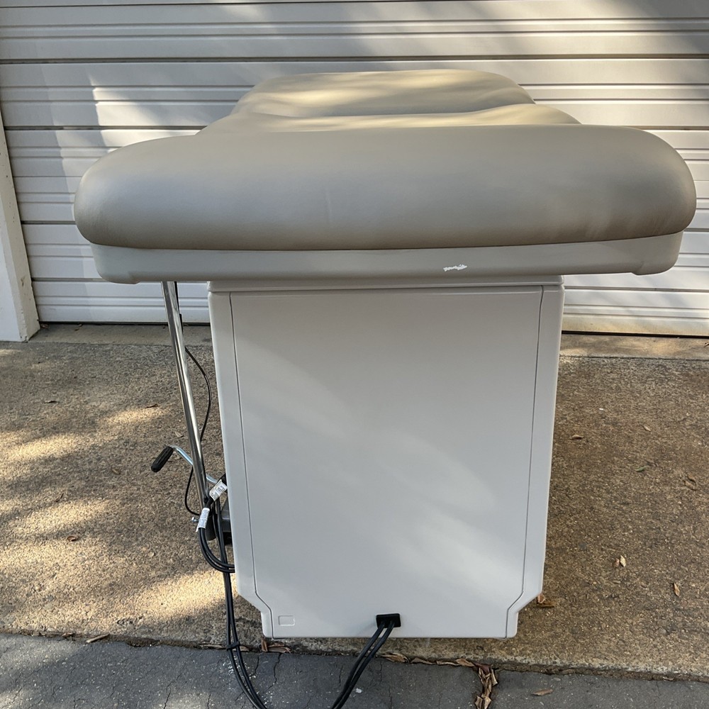 Midmark Ritter 204 Manual Examination Table Great Condition
