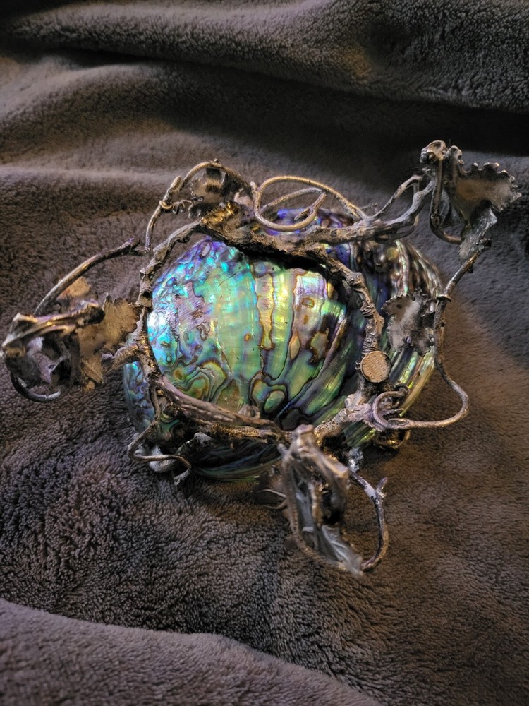 RARE STEPHEN DWECK STERLING SILVER SHELL DISH LEAVES VINES BEETLE