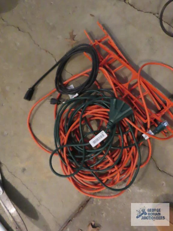 Heavy Duty Jumper Cables with Cord Holders