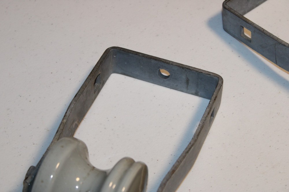 3 Hanging Wheel Porcelain Rope Rollers w/Steel Frame