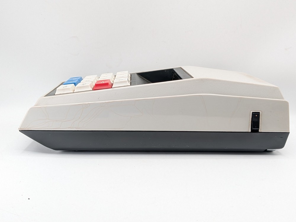 Sharp QT-8D Micro Compet Electronic Desktop Calculator Made in Japan