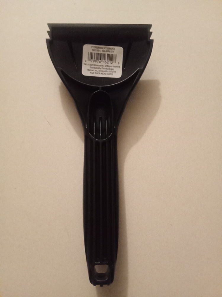 9" Ergonomic Ice Scraper/Chipper For Car Window, Black, Plastic, New.