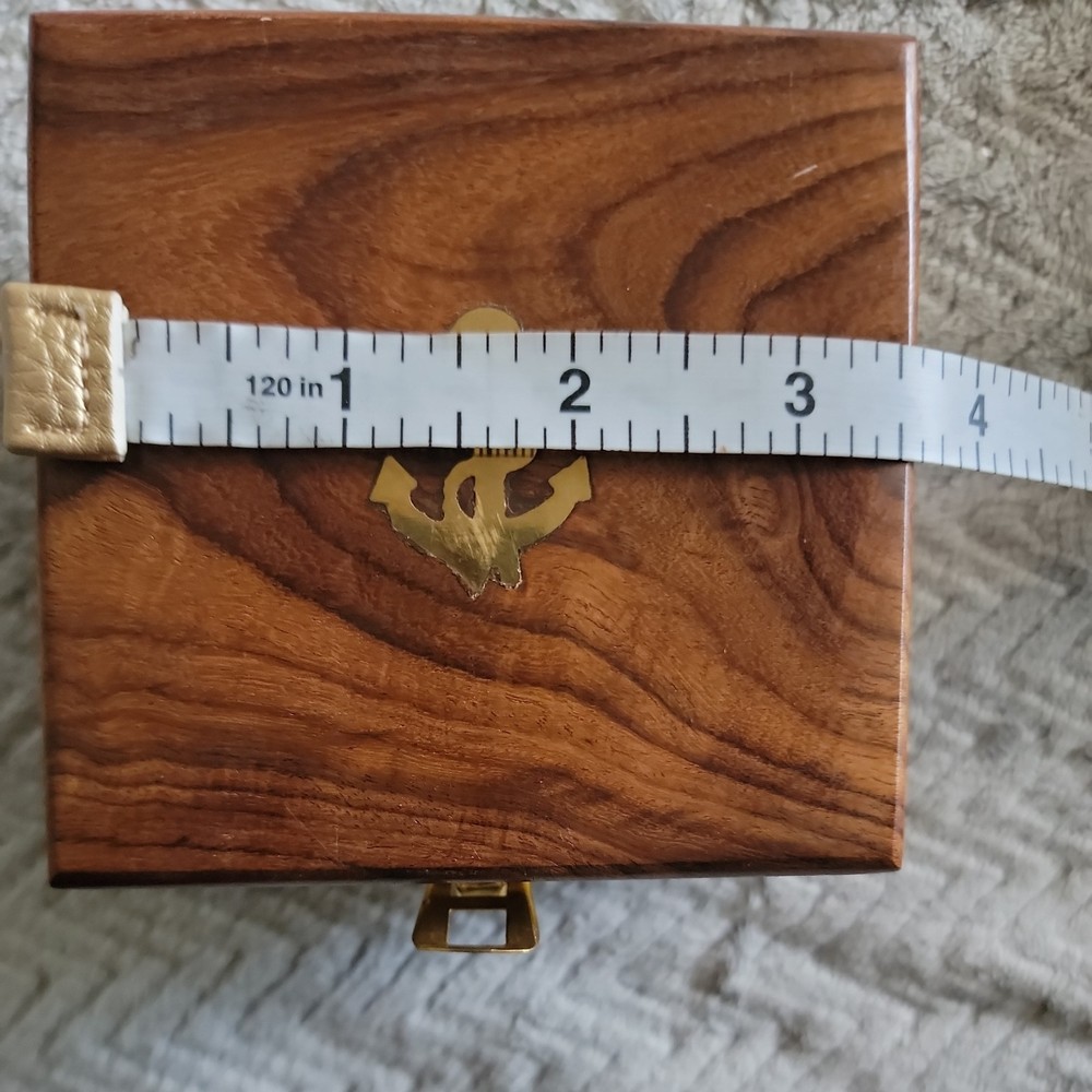 Nautical Round Sundial Compass magnetic Solid Rosewood Box Hampton