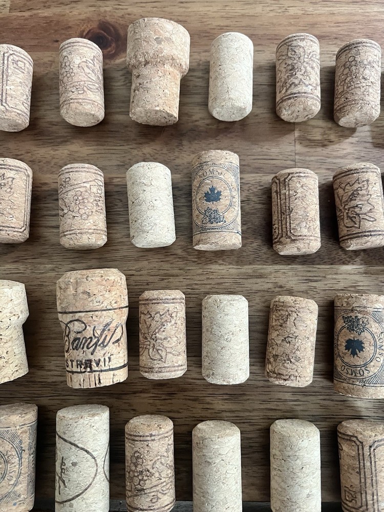 174 Assorted Corks For Hobby, Art, Craft Or Decor
