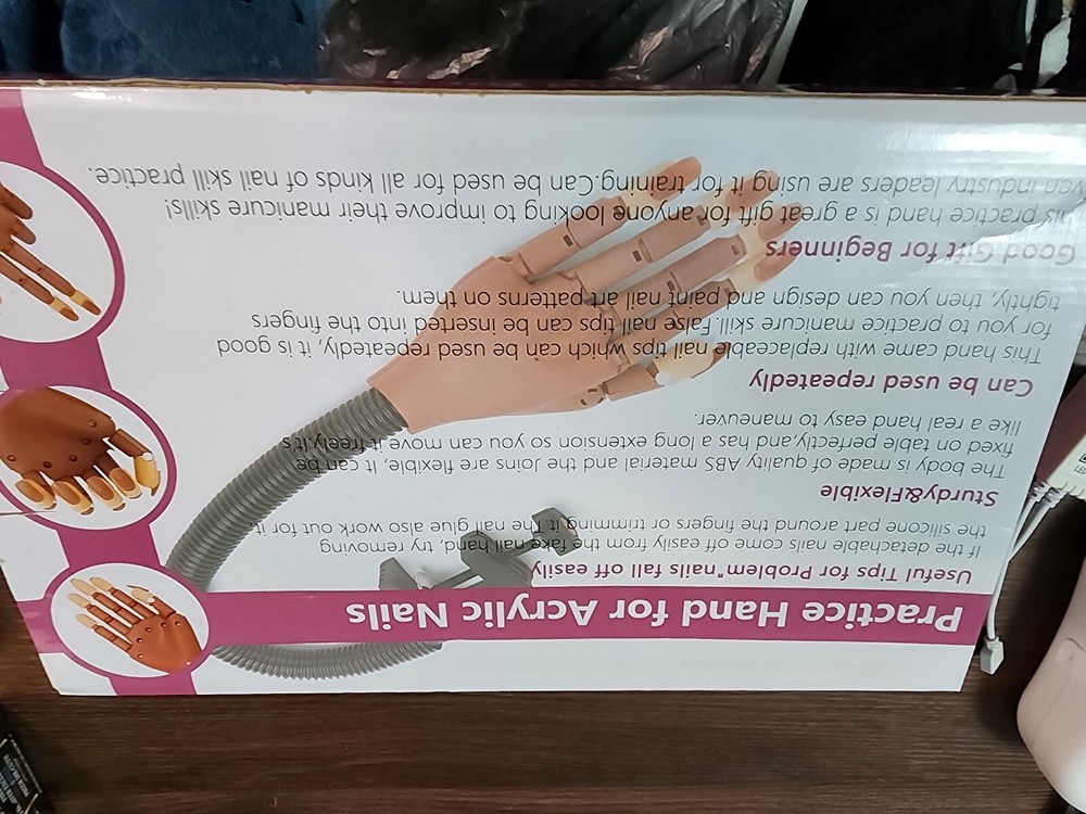 Acrylic Nail Practice Hand Kit with 200 Nail Tips for Training