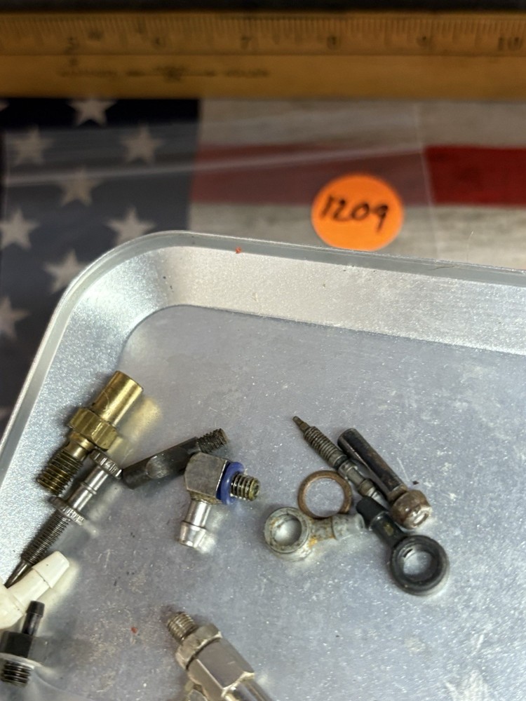 Nitro Carburetor Part: PreOwned