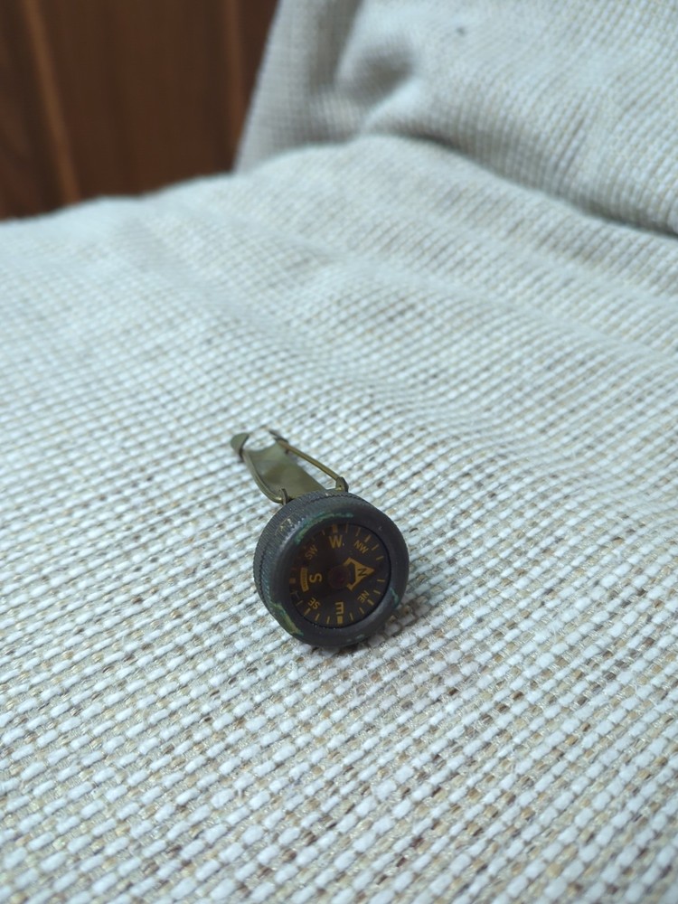 VINTAGE BRASS BELT COMPASS MADE IN GERMANY