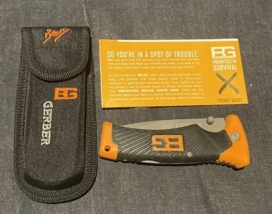 Gerber Bear Grylls Folding Sheath Knife Survival Lockback