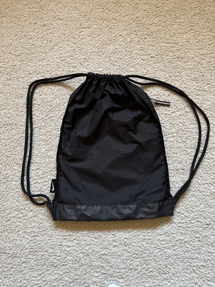 Nike Black Drawstring Gym Bag Backpack With Zipper Pocket