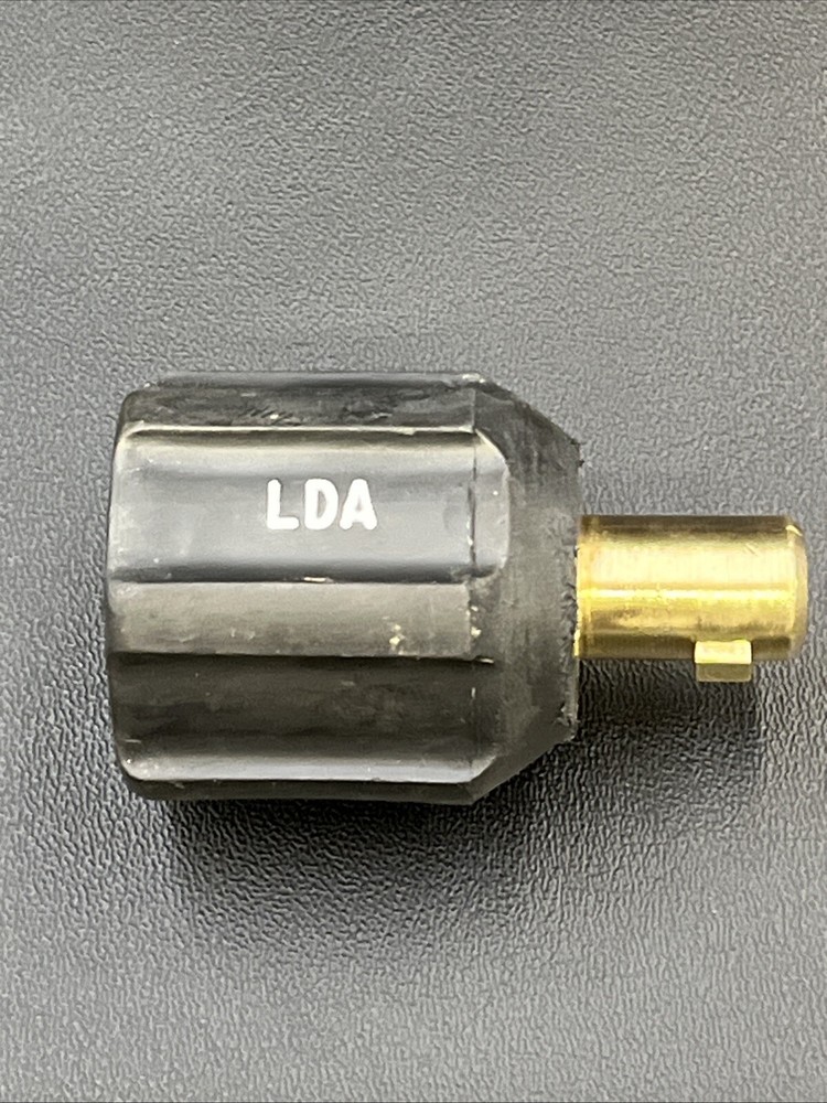 Lenco LDA Adapter Black (D)