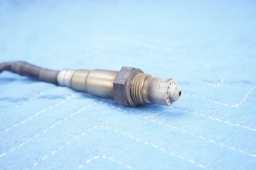 BMW O2 Oxygen Sensor 0258017028 OEM