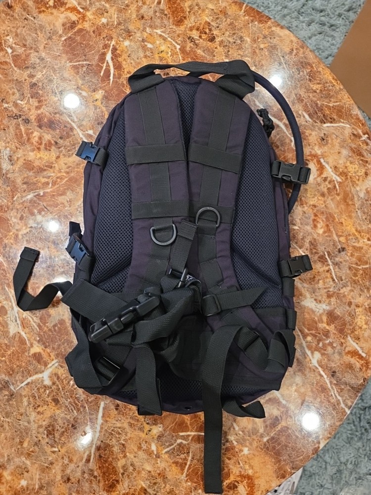 Source Tactical Assault 20L Cargo Pack with 3L Hydration System Black