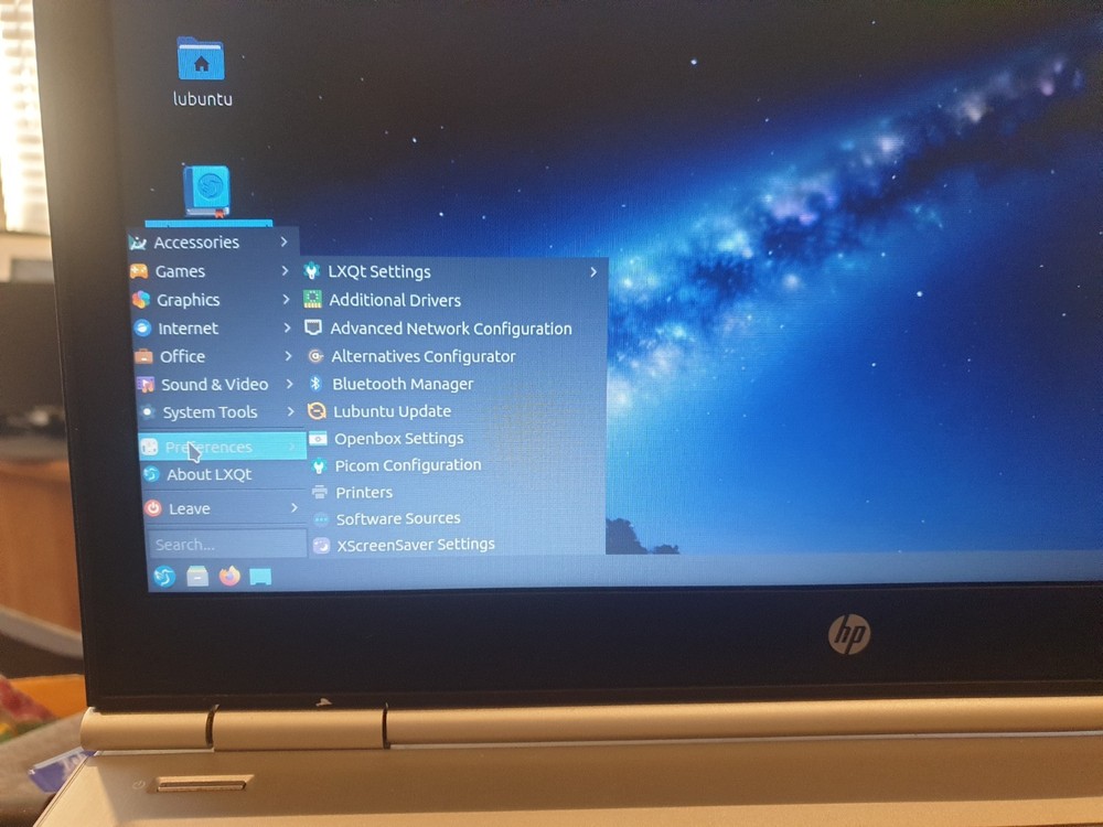 Linux Lubuntu V24.04.4 64-bit, Bootable Live and Install USB Flash Drive