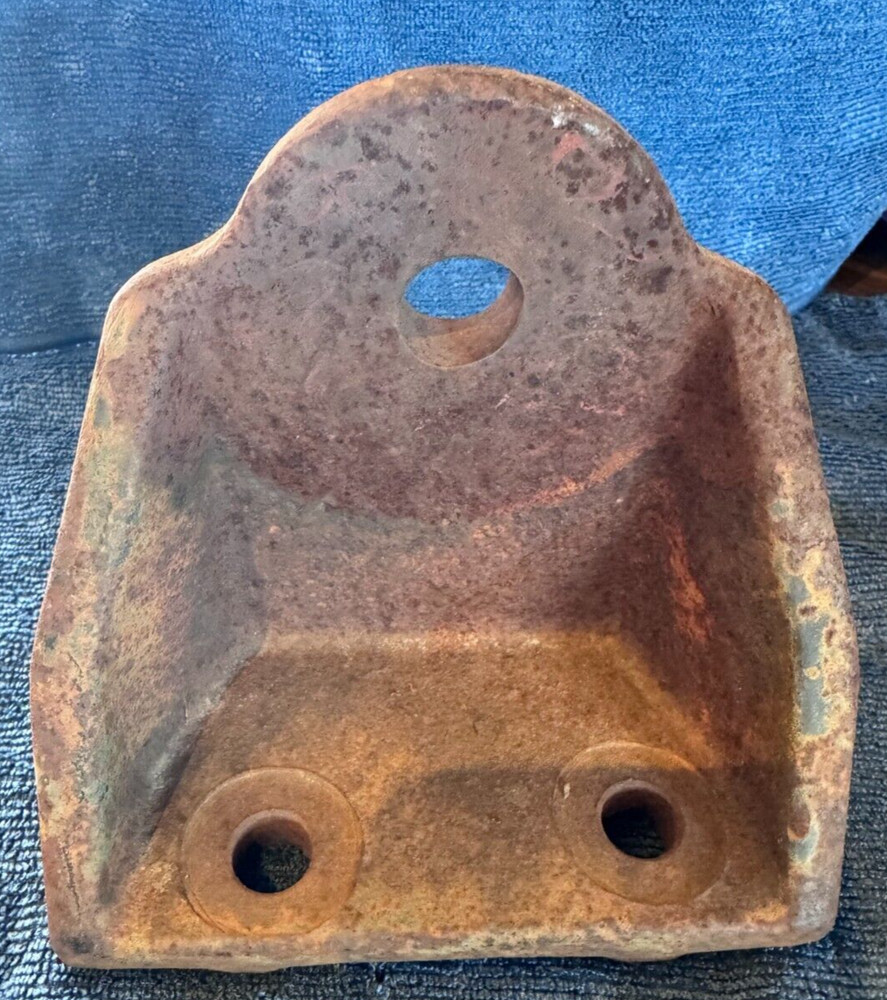 OEM CAT Engine Mount 12002-00