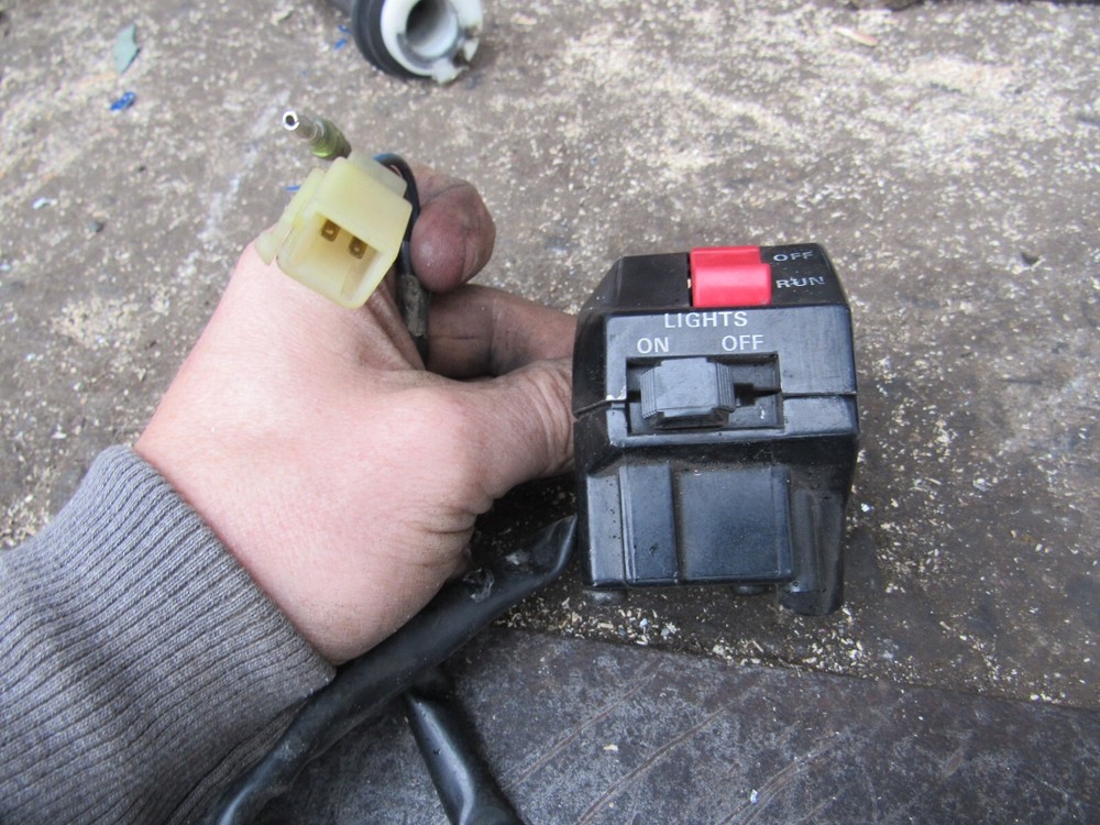 yamaha tzr250 right switch on off