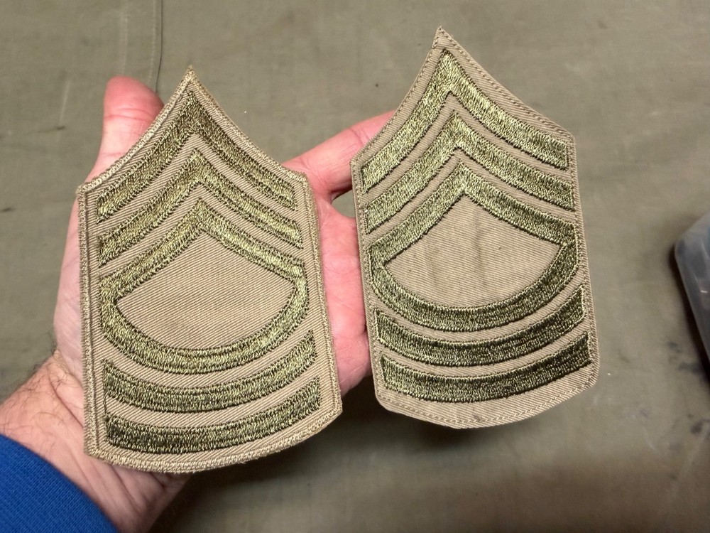 ORIGINAL WWII US ARMY NCO MASTER SERGEANT JACKET INSIGNIA CHEVRONS