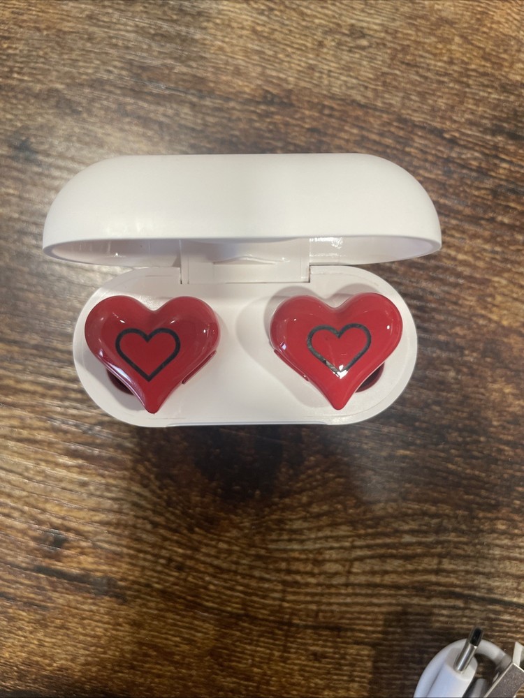 Ear Buds- Red Hearts
