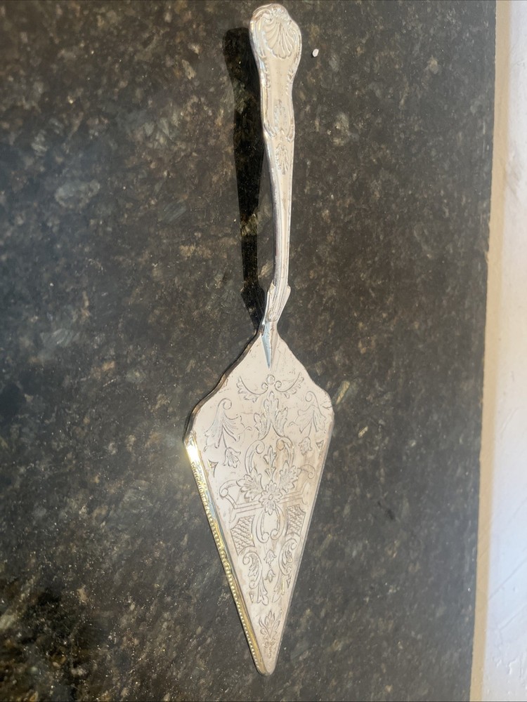 Grenadier Silversmith.Silver Plated. Made England In  Original Box