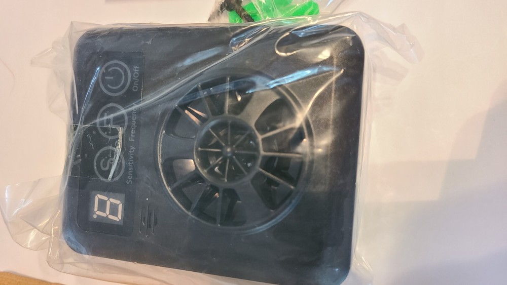 Rechargeable Anti Barking Device with 4 Sensitivity & Frequency, 50Ft Effective