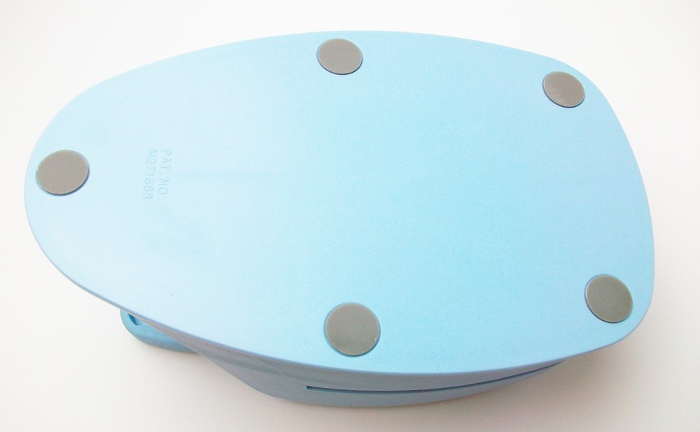 2.25"Table Top Punch for 2.25" -Cutting Size 2.625"