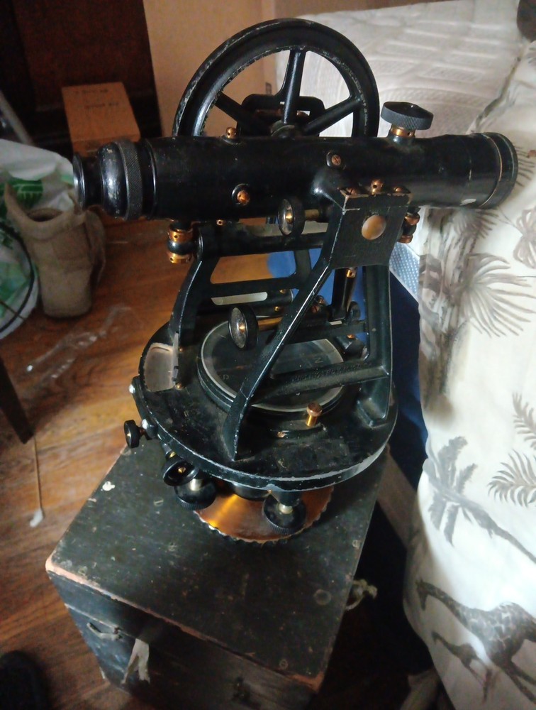 Transit Land Surveyor