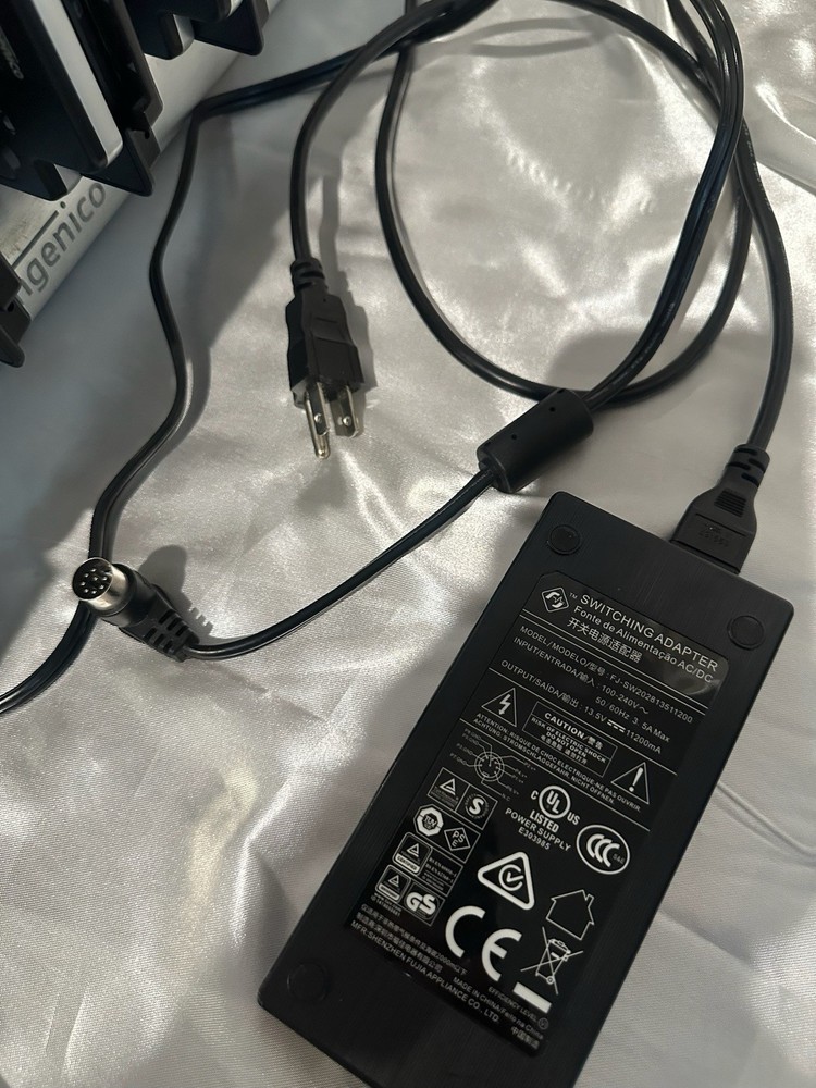 7 Ingenico Moby M70 Touchscreen Payment Terminals,Android Tablets, & 2 Chargers