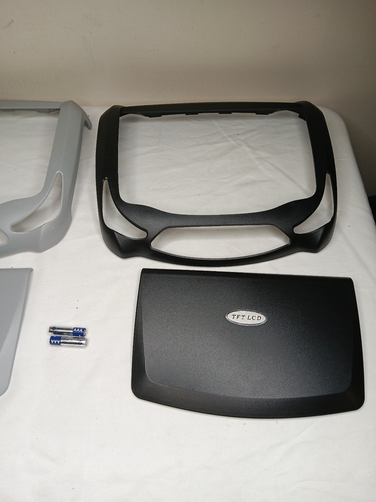 Roadmotion RM10 10" Overhead Video with DVD