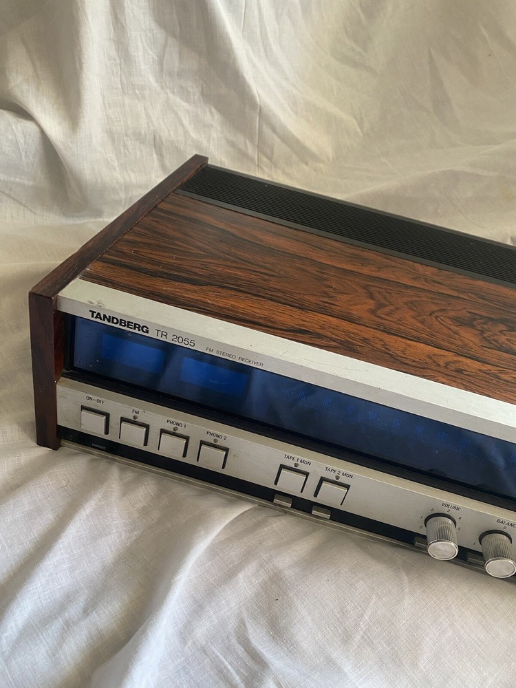 Tandberg TR 2055 FM Stereo Receiver