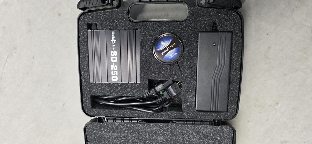 Soliddrive SD-1DESKTOP-250 Speaker-Extender/SD1 kit use on different surfaces