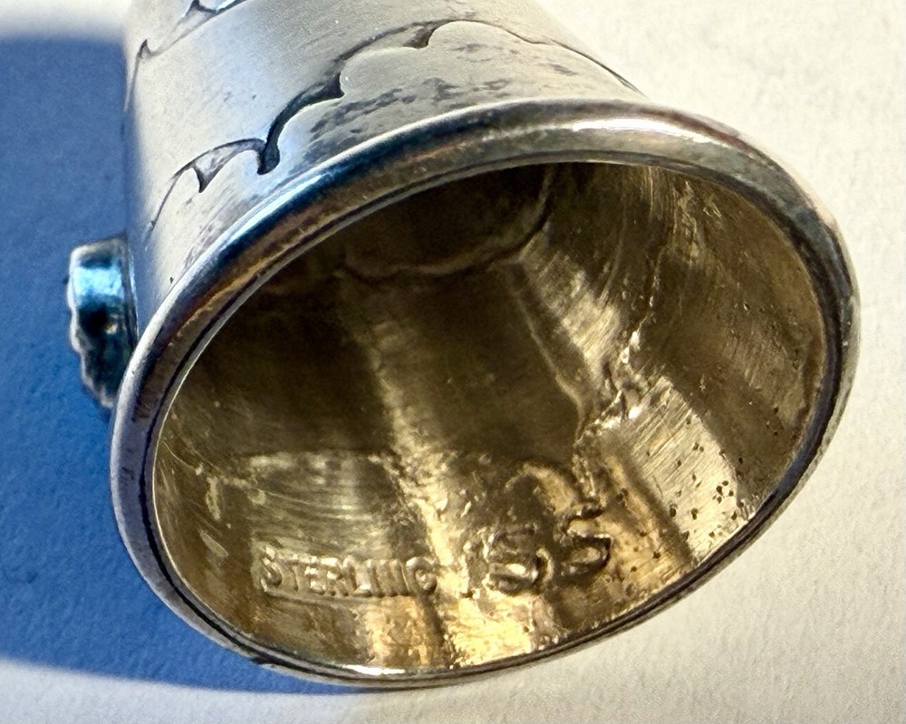 ANTIQUE STERLING THIMBLE WITH TURQUOISE STONE #4 - 3.6g