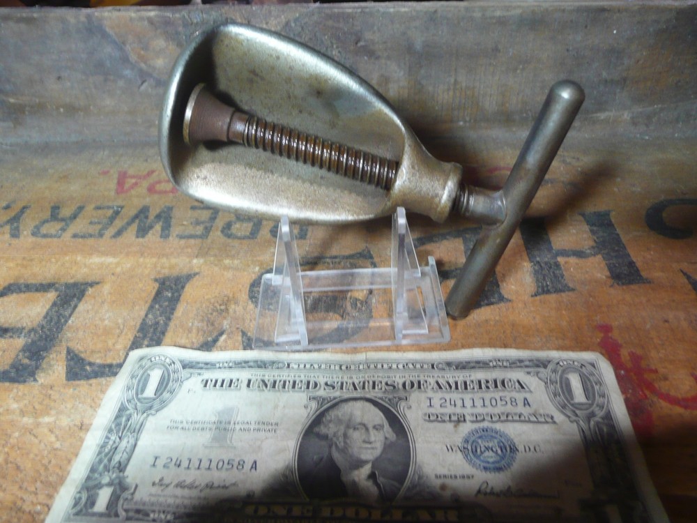 Vintage Nutcrackers Metal Screw Style.