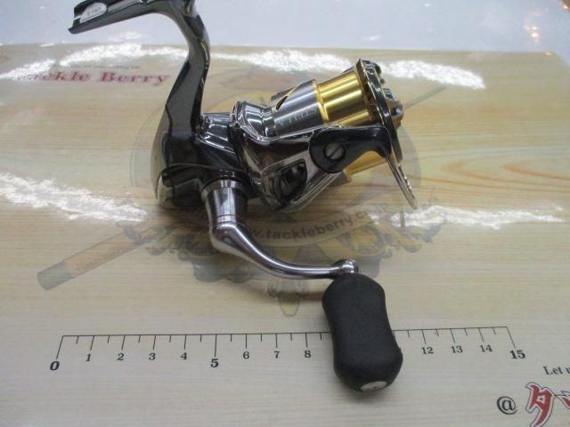 Shimano 14 Stella C2000s Spinning Reel Used