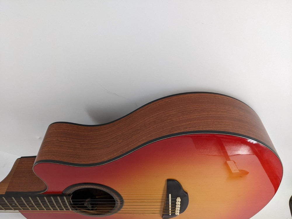 Yamaha APX-3 6-String Acoustic Electric Guitar